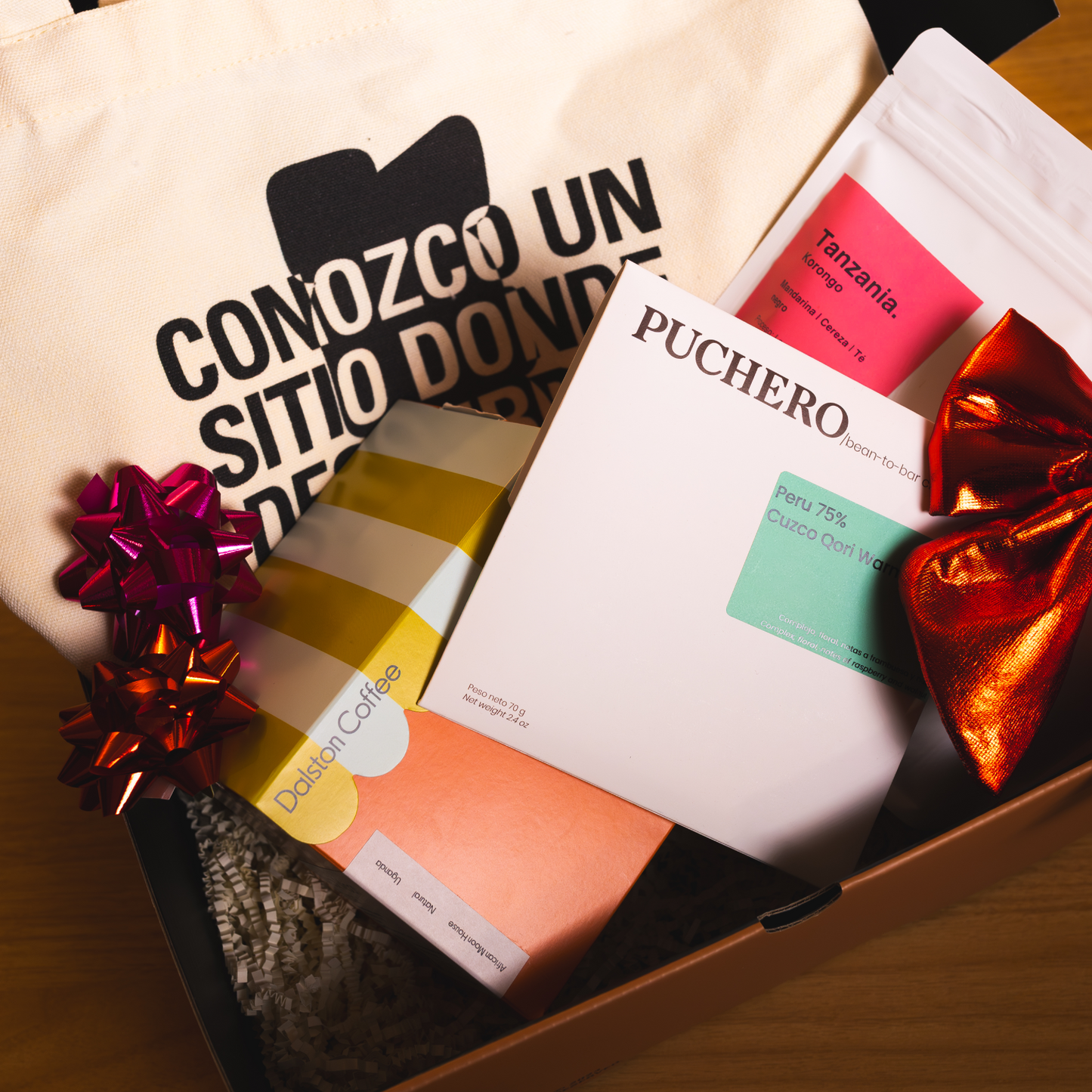 PACK REGALO - ME LO MEREZCO: 2 cafés + chocolate + tote bag